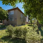 Portos Apartment